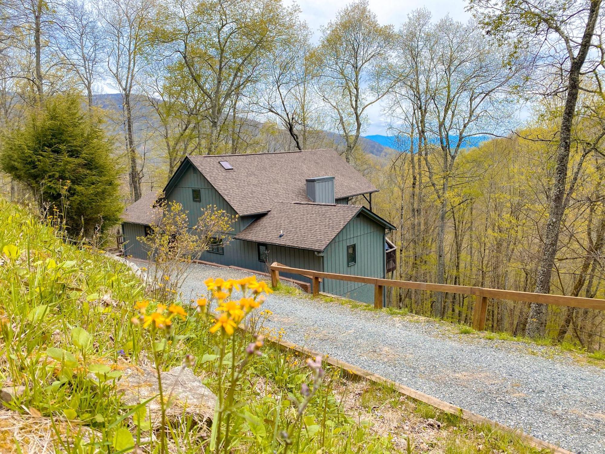 Wolf Ridge Retreat Villa Swiss Eksteriør billede