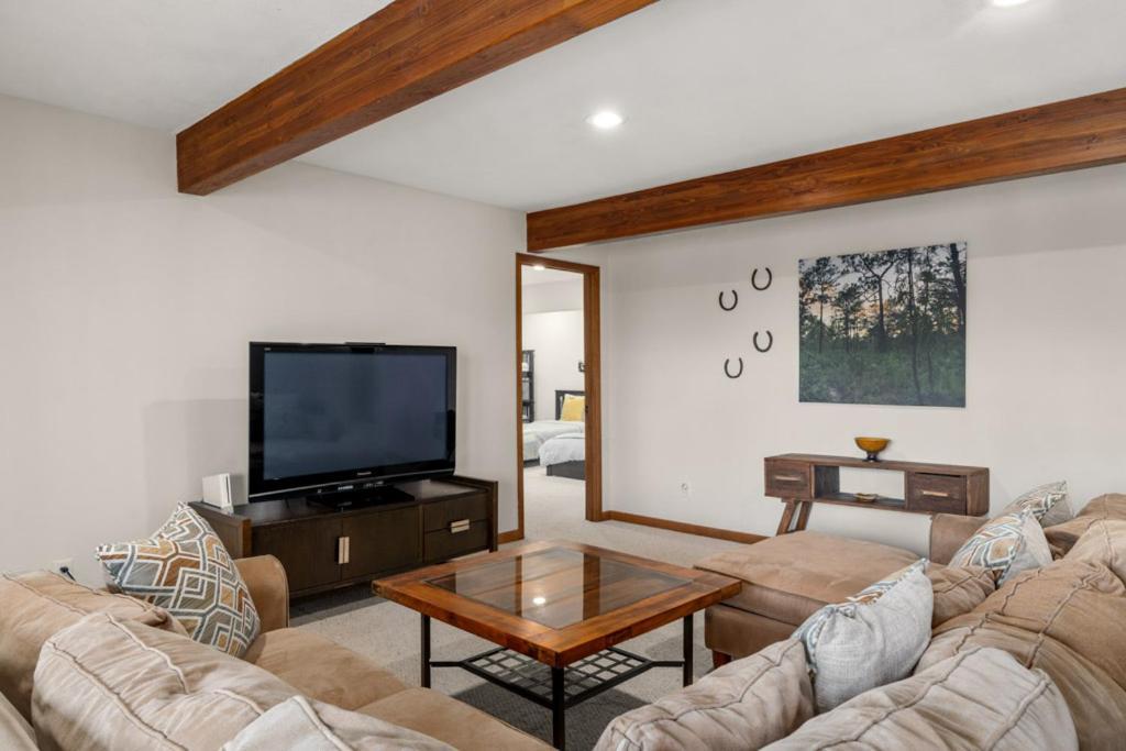 Wolf Ridge Retreat Villa Swiss Eksteriør billede